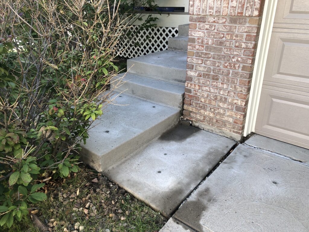 Leveled front steps after concrete leveling services
